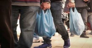 Πόσο θα χρεώνονται οι πλαστικές σακούλες από το 2019